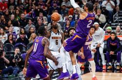 杜兰特连续五场比赛得分超过最后时刻胜出，MAD不断突破！