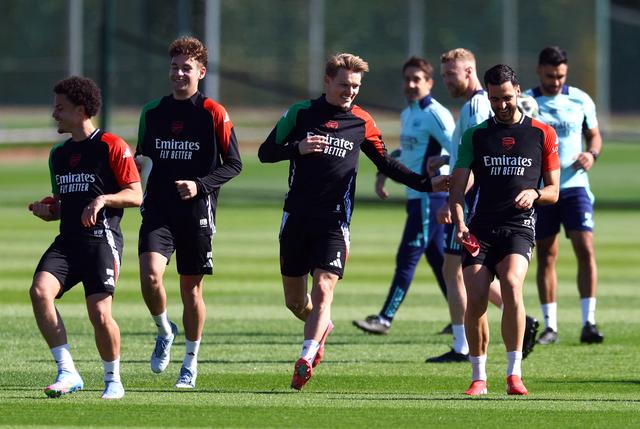 阿森纳客场比赛,球员备战状态良好 阿森纳客场比赛,球员备战状态良好