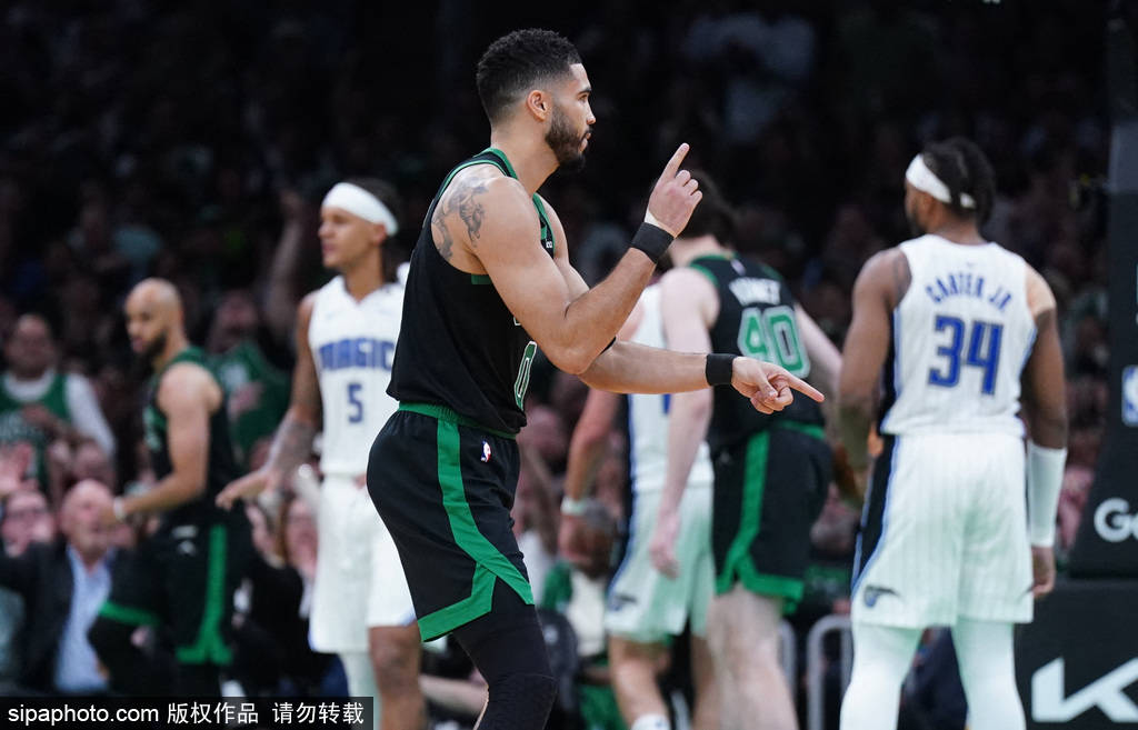 塔图姆,引发争议,迎来胜利! 塔图姆,引发争议,迎来胜利!