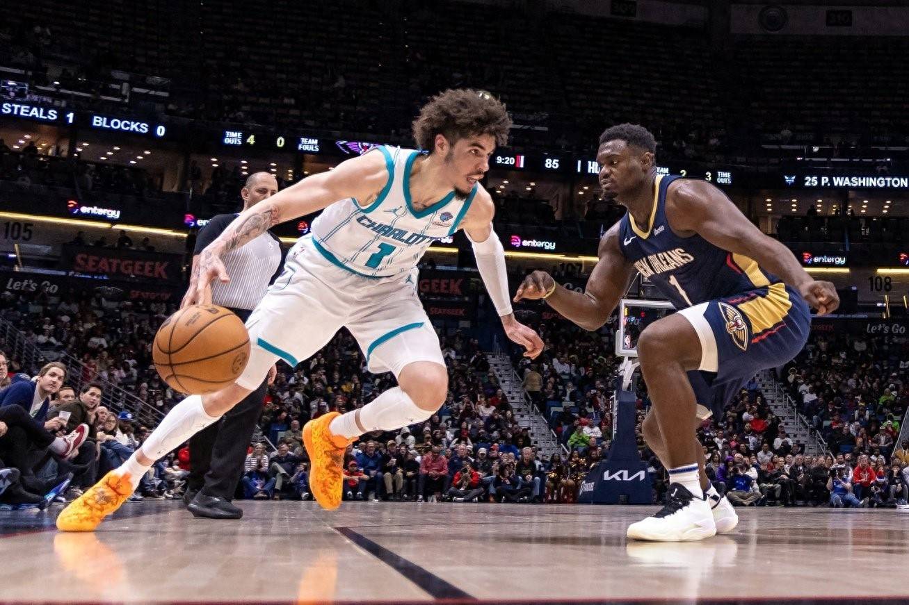 黄蜂三巨头联手，掀起高潮得分突破，篮网冲击季后赛！的简单介绍